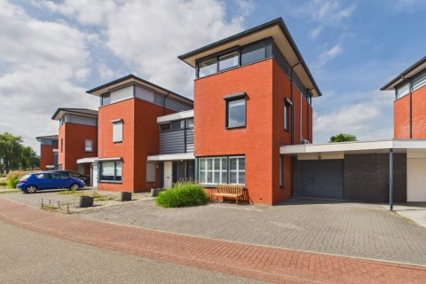 Robijnboog 19