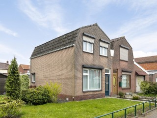  Badhuisweg 10 in Sint Jansteen