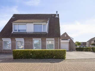 Anthonie Van Dyckstraat 28 in Axel