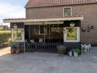 Burg. Verplankeplein  Burg. Verplankeplein 12 in Biervliet
