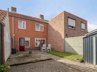 Klinkerstraat  Klinkerstraat 32 in Clinge