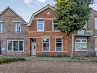 Westdam  Westdam 11 in Sas Van Gent