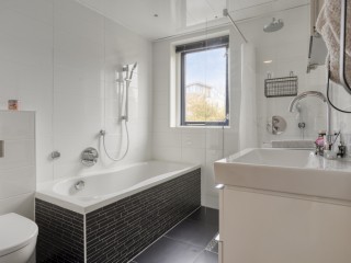 Parelmoerboog  Parelmoerboog 10 in Terneuzen