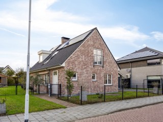  Kapitein R. Fassaertstraat 10 in Lamswaarde