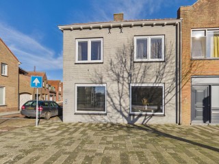 Walstraat  Walstraat 2 in Oostburg