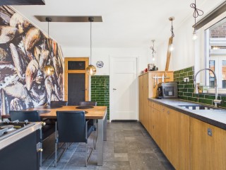 Kanaalzicht  Kanaalzicht 29 in Sluiskil