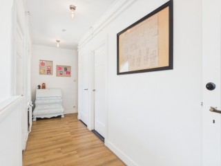 Kanaalzicht  Kanaalzicht 29 in Sluiskil