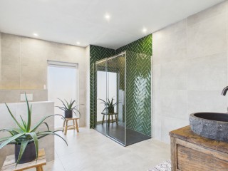 Kanaalzicht  Kanaalzicht 29 in Sluiskil