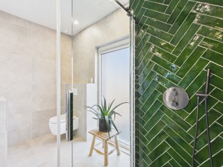 Kanaalzicht  Kanaalzicht 29 in Sluiskil