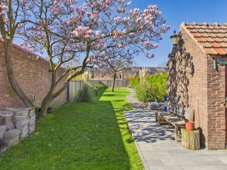 Kanaalzicht  Kanaalzicht 29 in Sluiskil