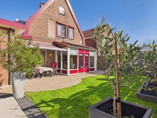 Wilhelminastraat  Wilhelminastraat 31 in Axel