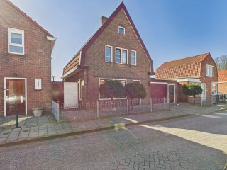 Wilhelminastraat  Wilhelminastraat 31 in Axel