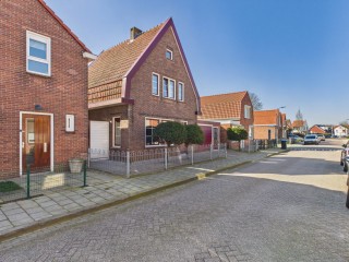 Wilhelminastraat  Wilhelminastraat 31 in Axel