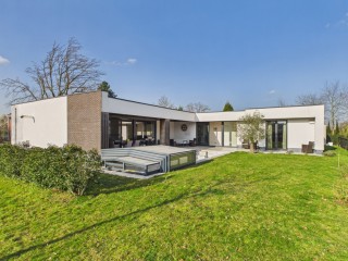 Julianastraat  Julianastraat 113 in Heikant