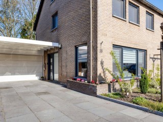  Ir Lelystraat 15 in Hulst