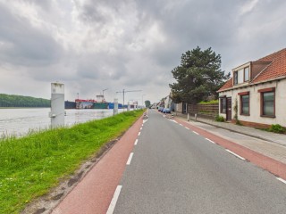 Kanaalweg  Kanaalweg 92 in Sluiskil