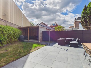 Walstraat  Walstraat 1 in Sas Van Gent
