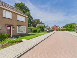 Pastoor Willemsstraat  Pastoor Willemsstraat 2 in Lamswaarde