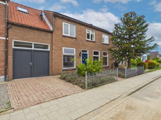 Veerstraat  Veerstraat 17 in Zaamslag
