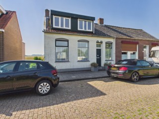 Molendijk  Molendijk 42 in Hoek