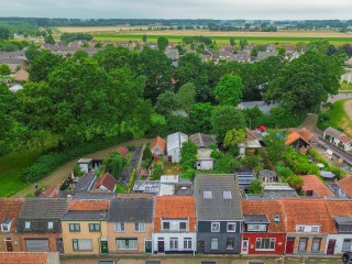 Nieuwstraat  Nieuwstraat 18 in Ijzendijke