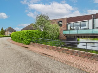 Robijnboog  Robijnboog 33 in Terneuzen