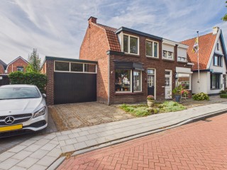  Bijlokeplein 10 in Axel