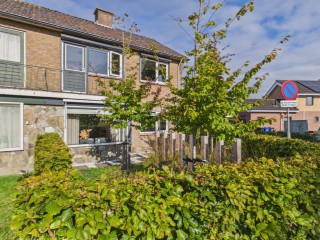 Bernhardstraat  Bernhardstraat 13 in Hoek