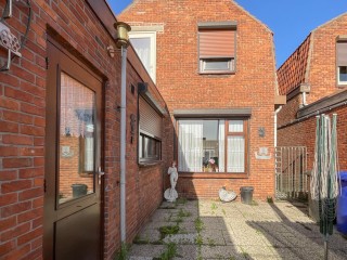 Middenstraat  Middenstraat 81 in Sluiskil