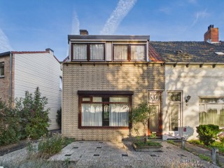  Nieuwe Kerkstraat 11 in Sluiskil