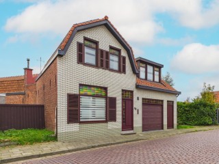 Hulsterloostraat  Hulsterloostraat 32 in Nieuw Namen