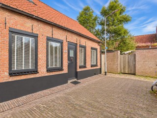 Elleboog  Elleboog 2 in Zaamslag