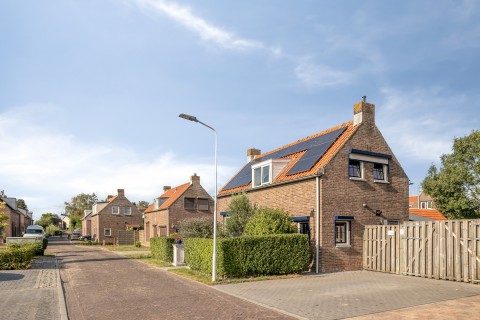 Burg. Verplankeplein 12