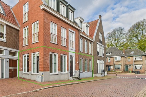 Godsplein 4