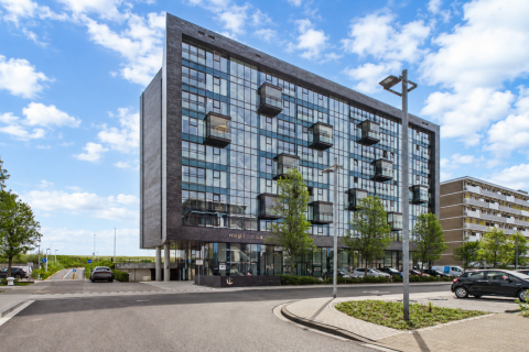 Waterfront 382