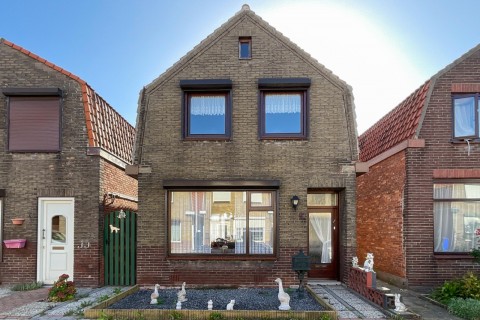 Middenstraat 81