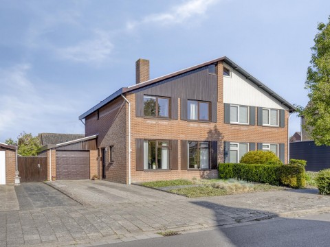 Karel Doormanstraat 8