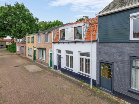 Nieuwstraat 18