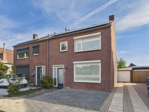 Axelsestraat 153